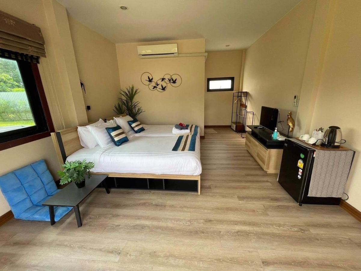 Qg Resort Bangkok Exterior photo