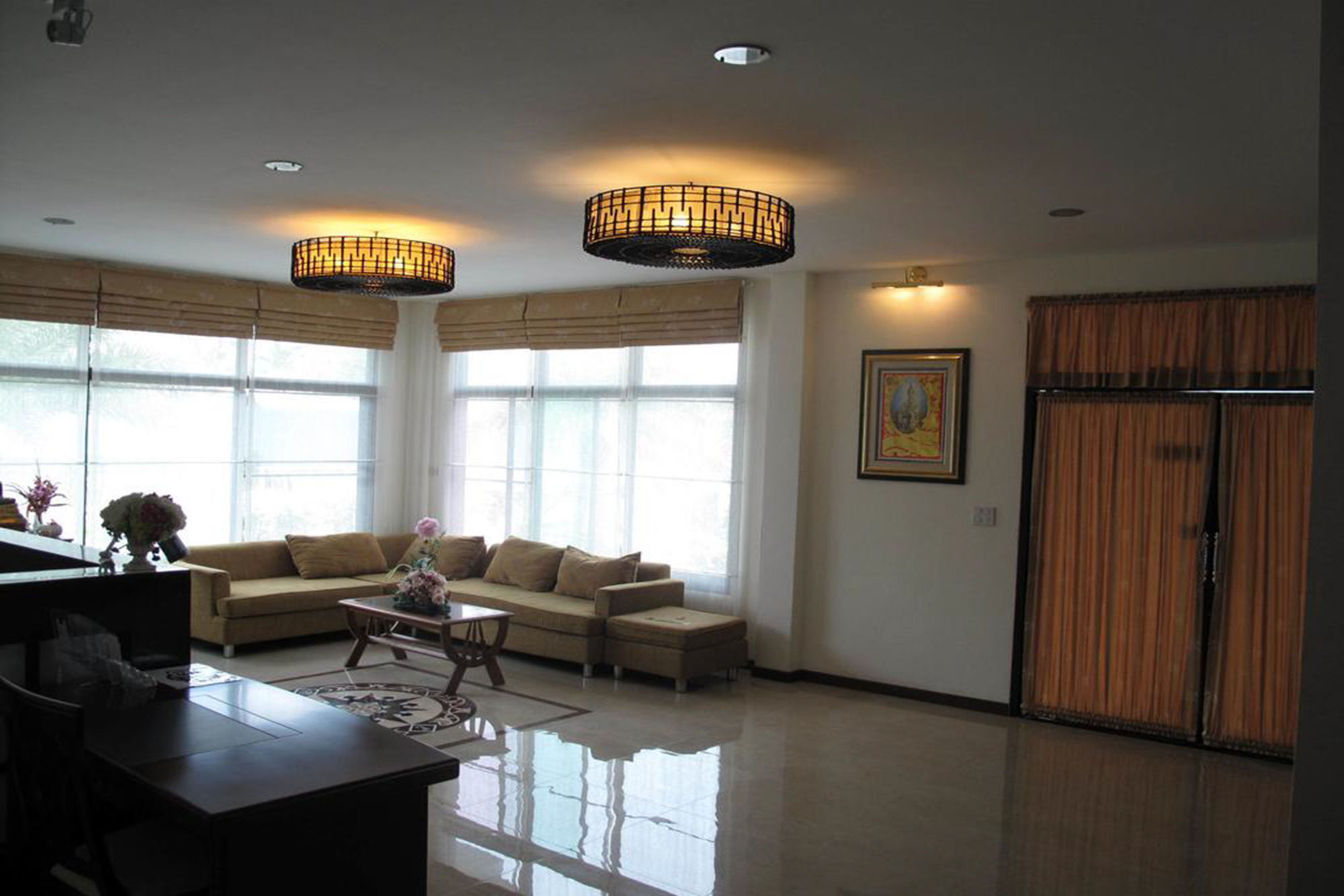 Qg Resort Bangkok Exterior photo